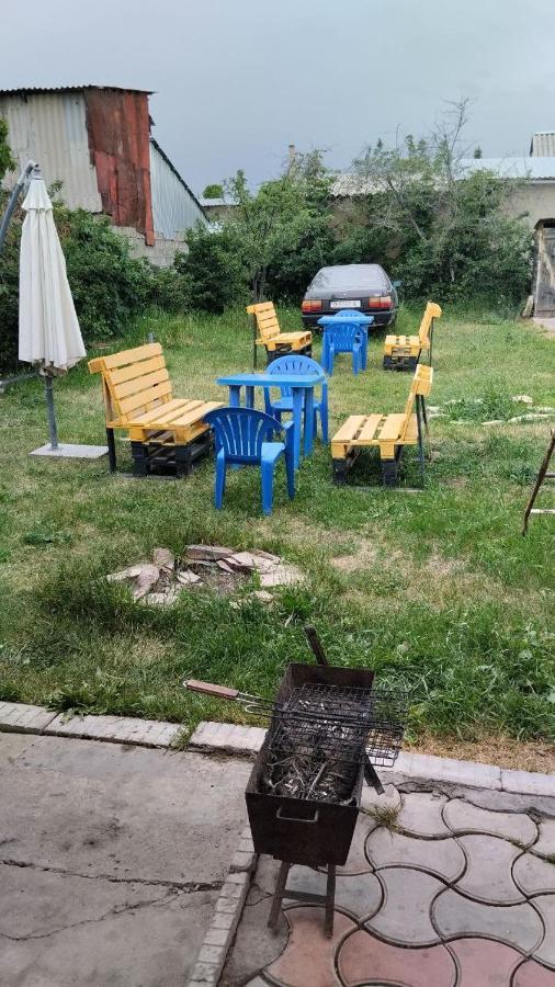 Nomadstan Capsule Hostel Karakol Dış mekan fotoğraf