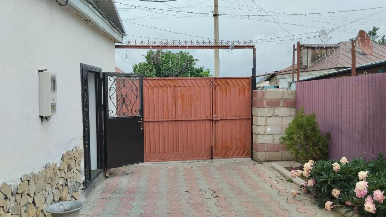 Nomadstan Capsule Hostel Karakol Dış mekan fotoğraf